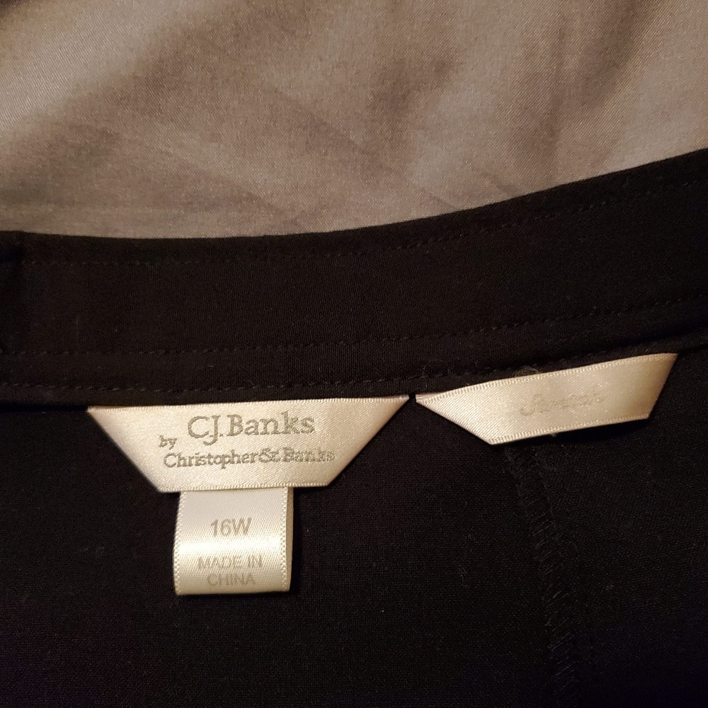 Beautiful black stretch dress skirt - Picture 3 of 4